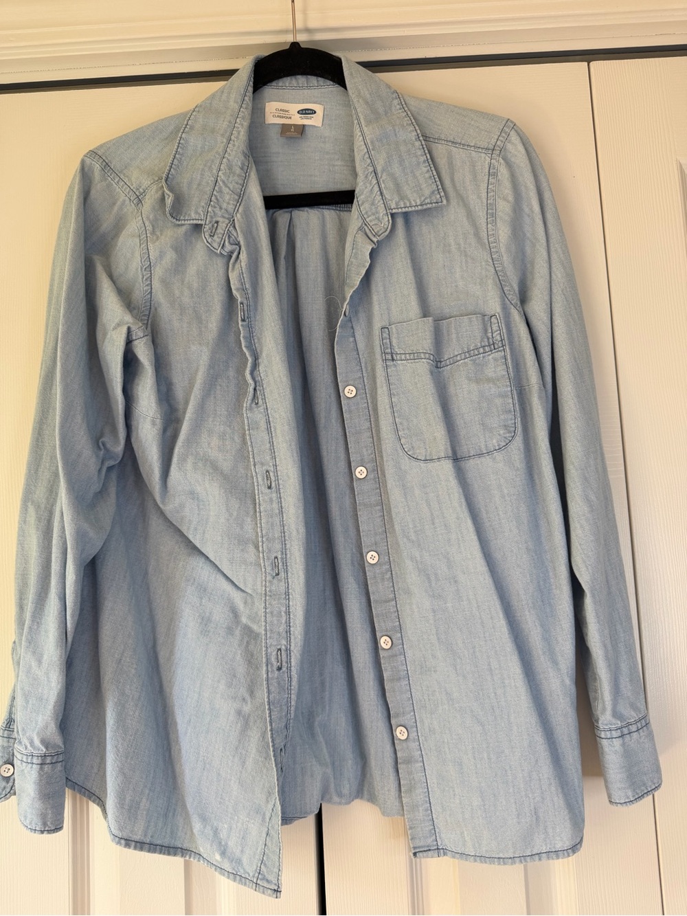 Old Navy Light Blue Denim Button-Down Shirt